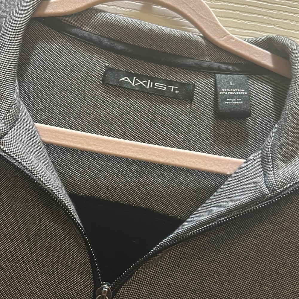 Men’s A[X]IST pullover - Picture 2 of 3